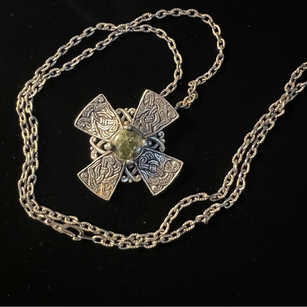 Vintage Miracle Scottish Celtic Cross Silver Pewter Tone Pendant Necklace